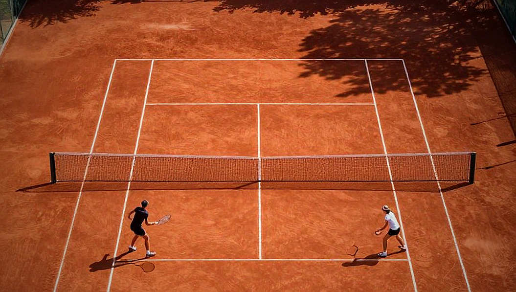 Zverev khép loạt tie ở lưới, nhưng Đức vào Bologna bằng cặp đôi 18/20